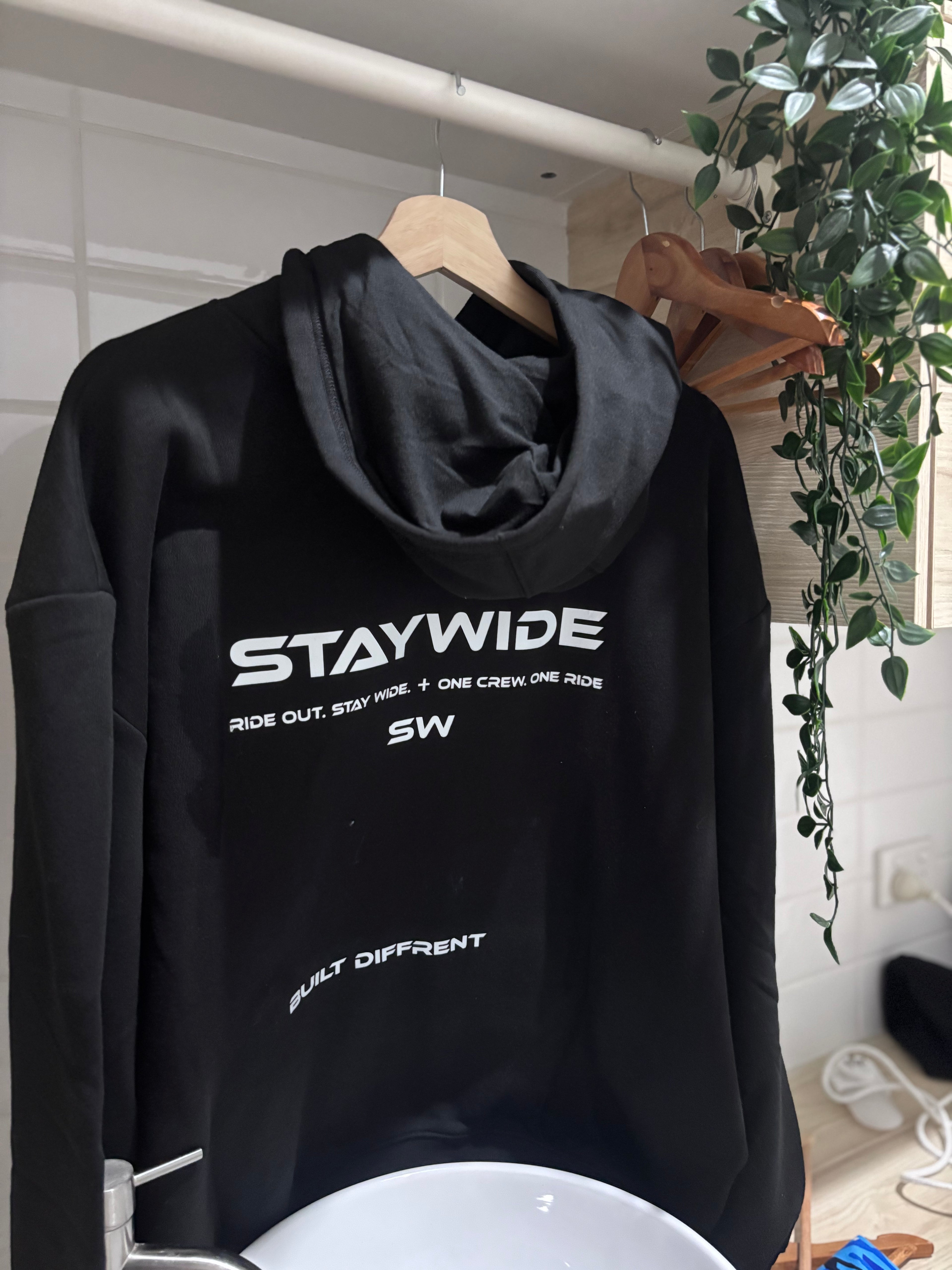 STAYWIDE OG hoodie